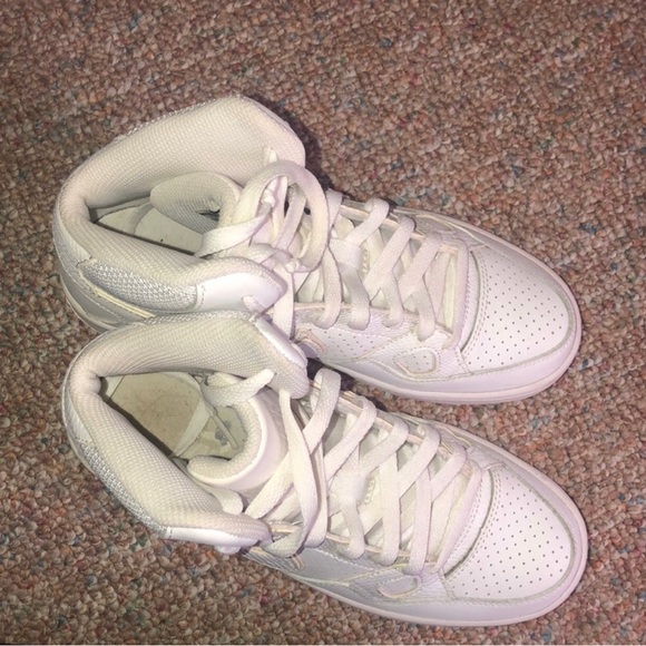 Shoes - Women’s Nike Air Force 7.5